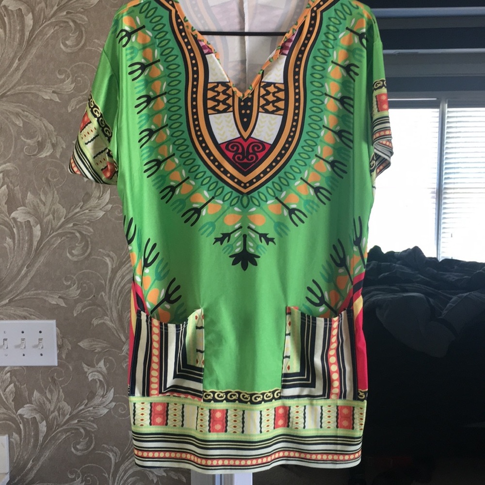 Green Multi Colored Dashiki - Picture 2 of 3